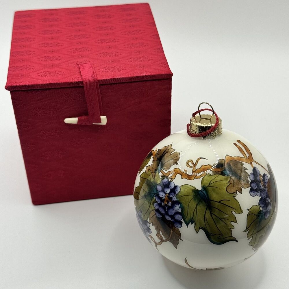 Vintage 1999 FIGI Inside Art Grape Vines Reverse Painted Glass Ornament Box